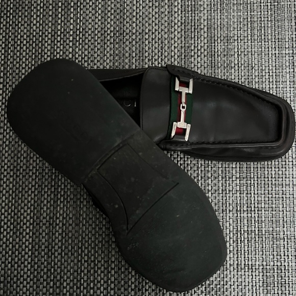 Men’s “GUCCI” Brown Leather Loafers - Picture 5 of 6